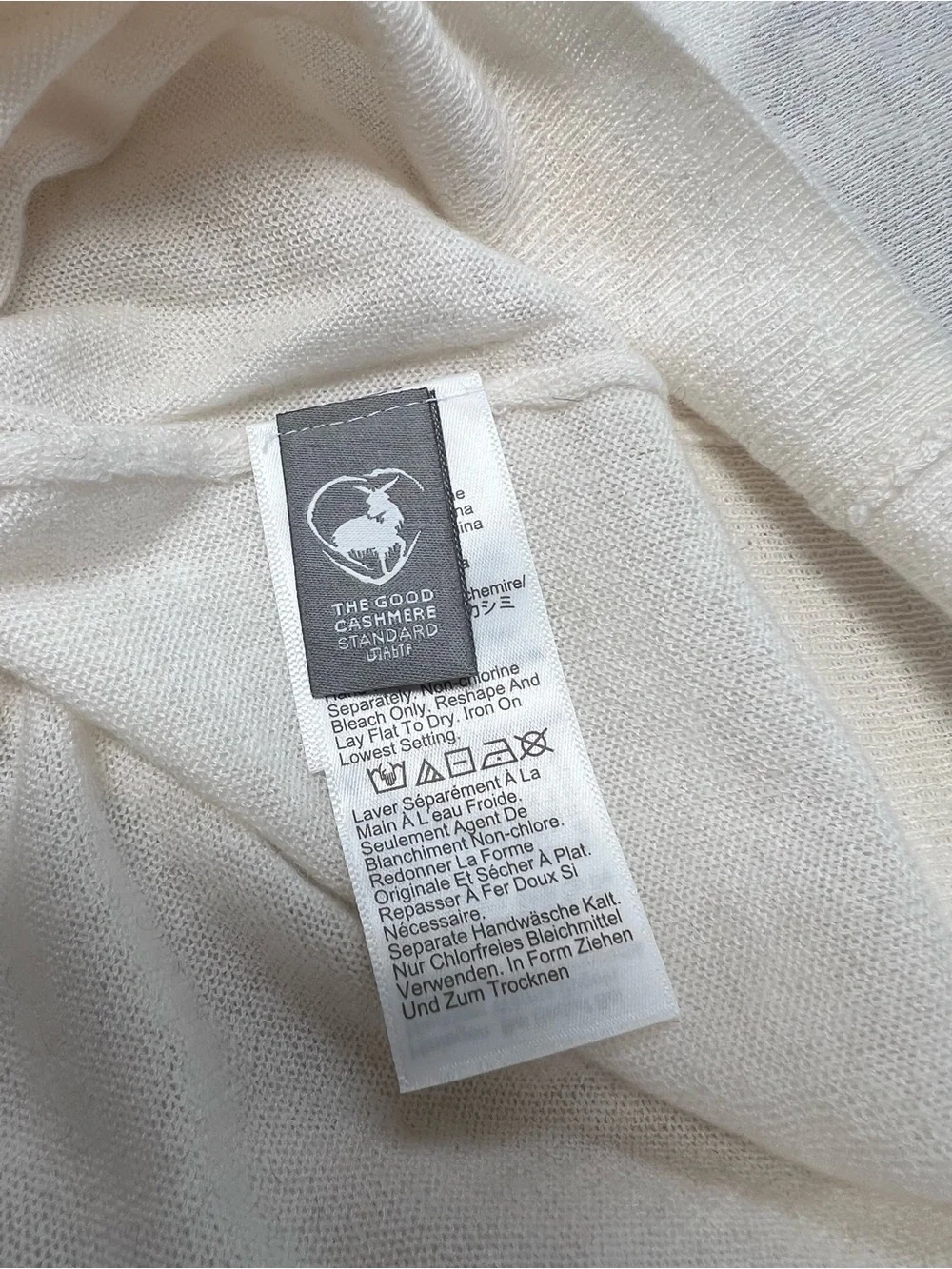 J. Crew Oversized featherweight cashmere V-neck sweater Snow White Size Medium